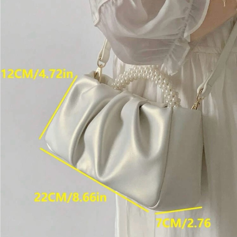 White pearl bag - Picture 3 of 10